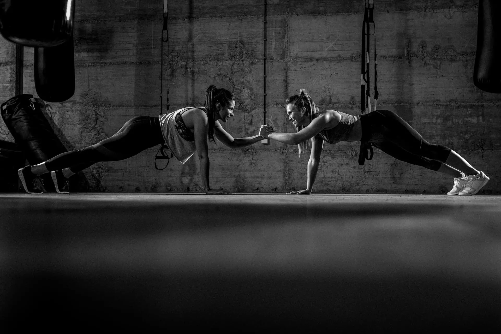 Cohésion entre femmes durant une séance sportive